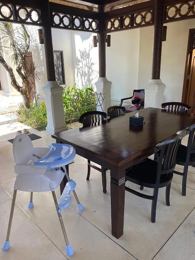Jimbaran Beachstroll Villa