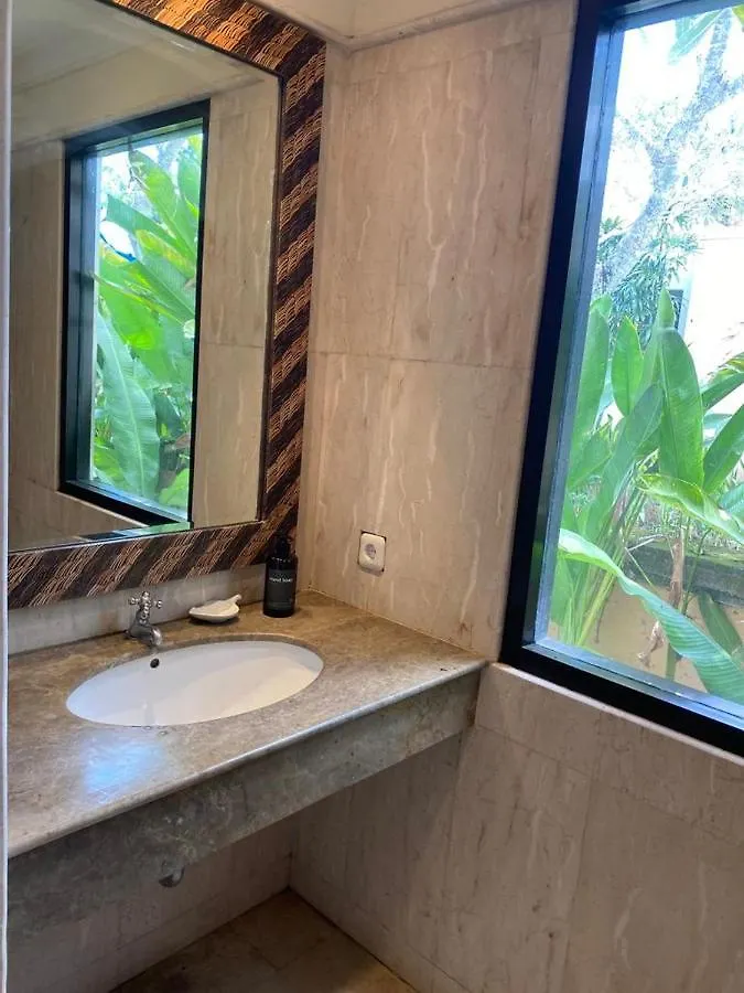 Jimbaran Beachstroll Villa